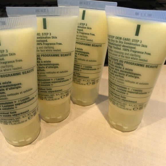 Clinique dramatically different lotion - New - Picture 2 of 2